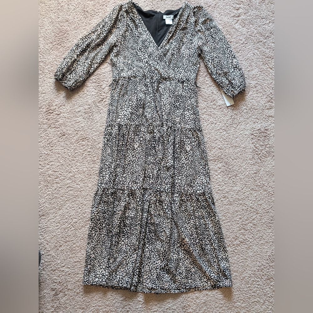 Elegant Black and White Patterned Dress